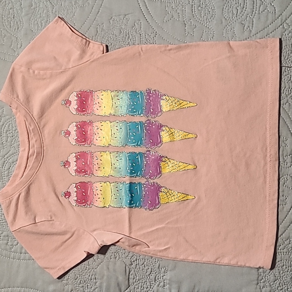 Girls assorted tees - Picture 10 of 11